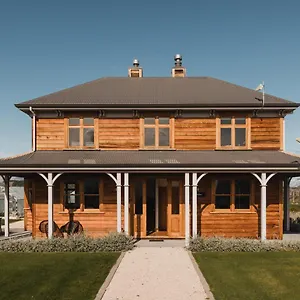 Misty Cove Homestead Holiday home Renwick