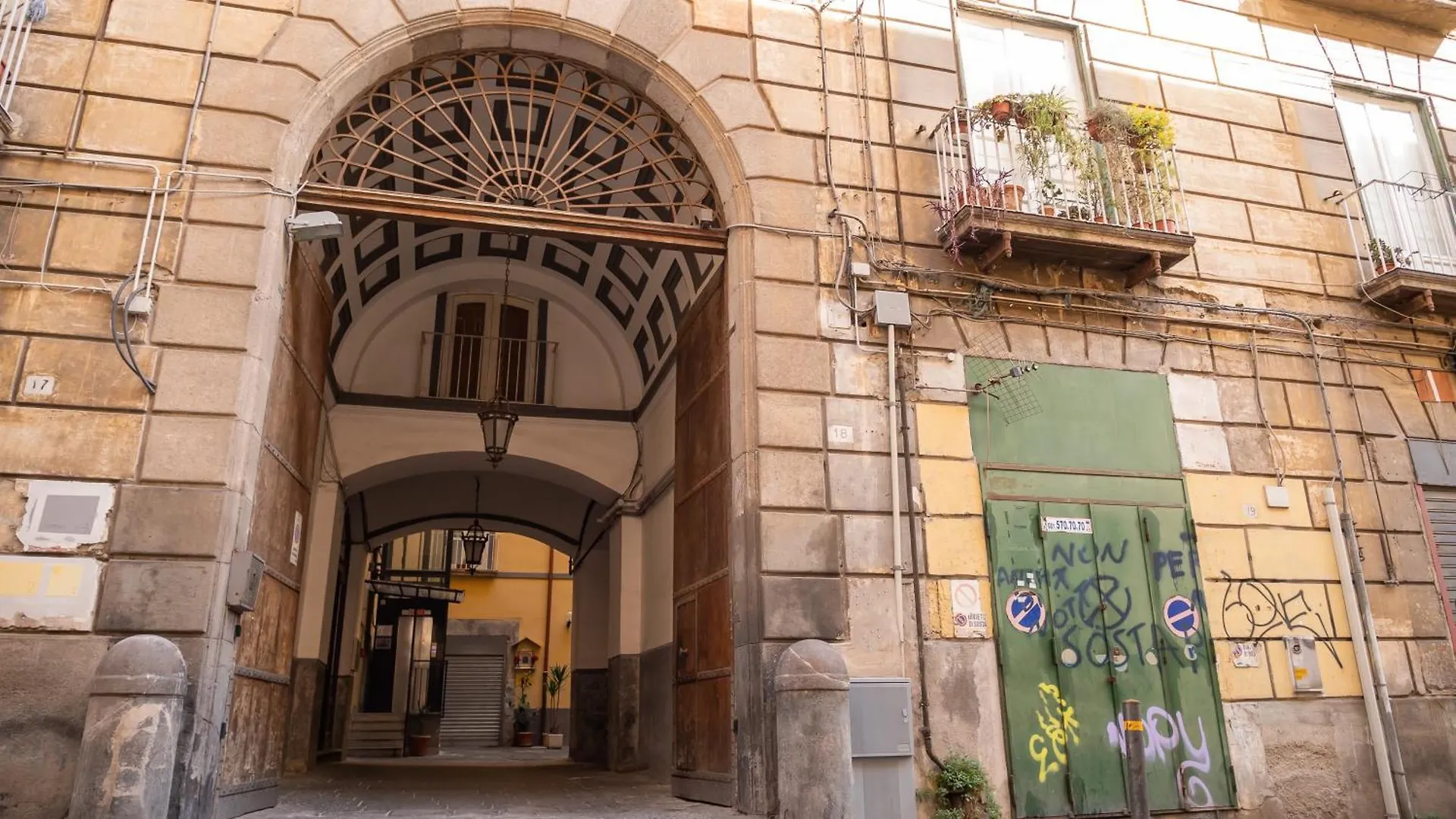 Casa Latilla Naples 0*,  Italy